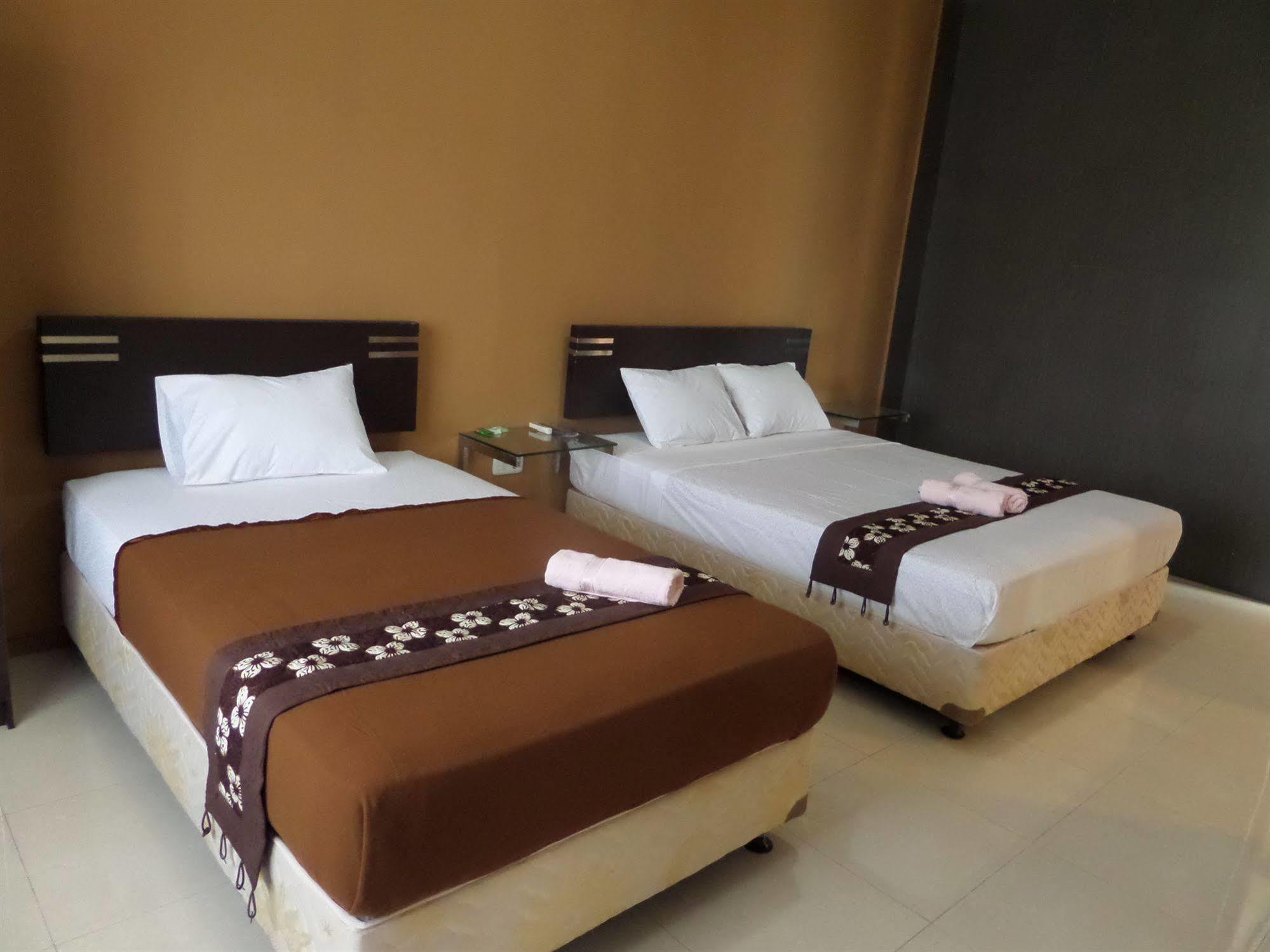 Oyo 201 Emdi House Timoho Hotel Yogyakarta Luaran gambar