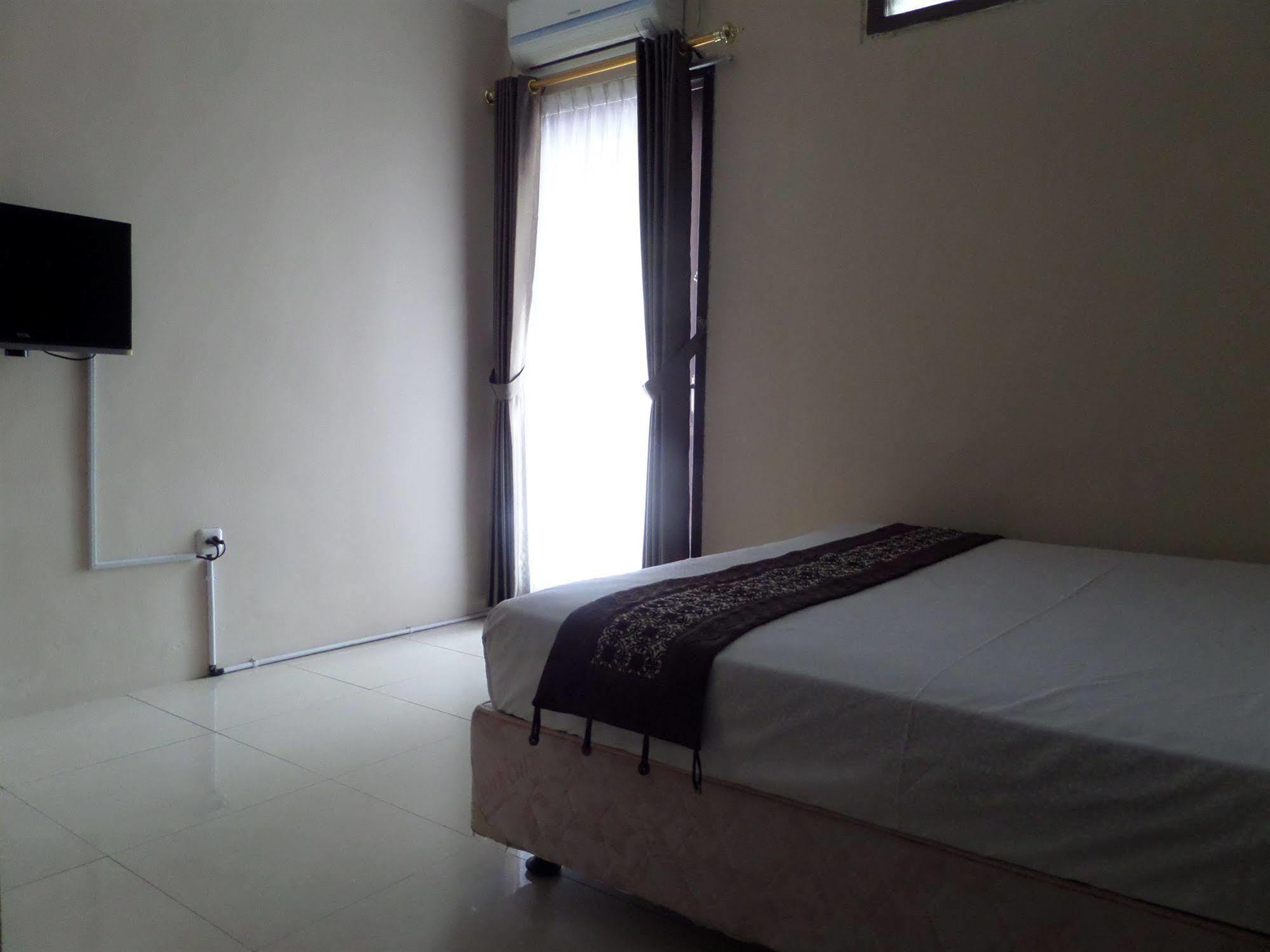 Oyo 201 Emdi House Timoho Hotel Yogyakarta Luaran gambar