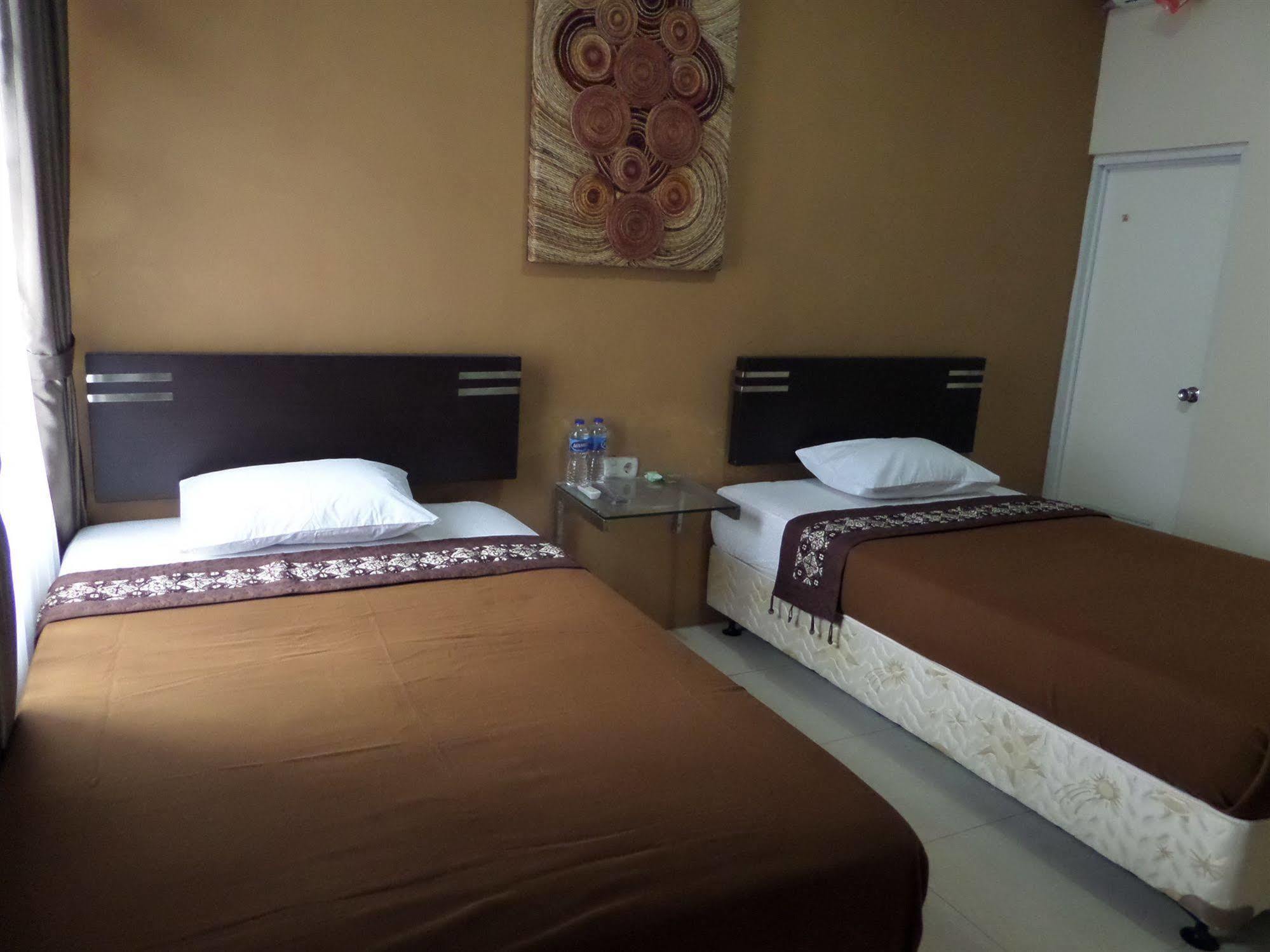 Oyo 201 Emdi House Timoho Hotel Yogyakarta Luaran gambar