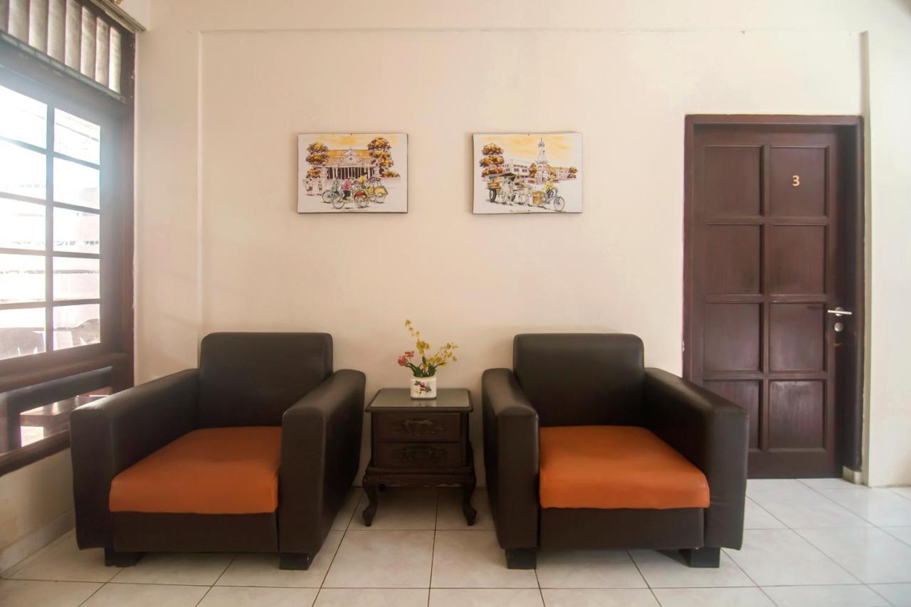 Oyo 201 Emdi House Timoho Hotel Yogyakarta Luaran gambar